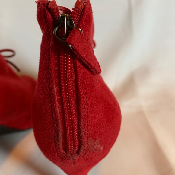 IMPO RedFaux Leather Lace Up Heels with a Zipper in the Back! - Picture 6 of 10